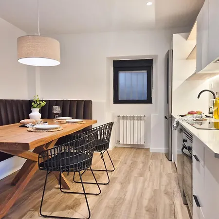 Yourhouse O Canton 3 فيلة لوفيوس